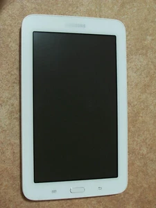Samsung Galaxy Tab 3 Lite SM-T110 White with magnetic cover for parts / spares - Afbeelding 1 van 6