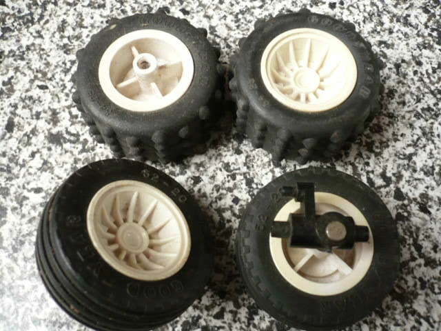 Buggy Reifen Felgenset 4 Stück gebraucht - Bild 1 von 3