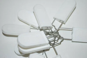 10 WHITE SECURITY PLASTIC PADLOCK SEAL S HASP STEEL WIRE - Picture 1 of 3