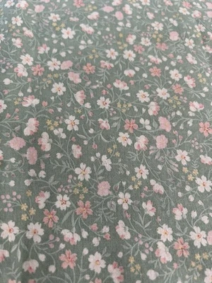 Vtg 1980's 90s Green Calico Fabric Kessler for Concord Quilt Pre Washed 11" x 44 - Image 1 of 4