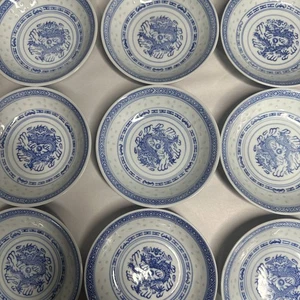 Set 9 Piatti Ciotole Vintage 5,5” Blu e Bianco Occhio di Riso Modello Drago - Foto 1 di 6