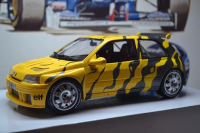 OTTO MOBILE - RENAULT CLIO MAXI PRESENTATION - 1:18 SCALE RESIN MODEL CAR OT822 - Image 1 of 4