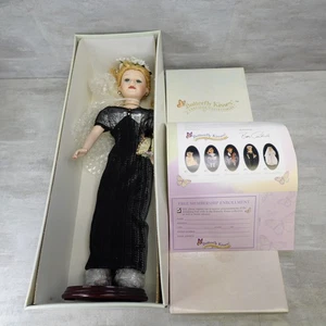 Porzellanpuppe Schmetterling küsst kostbare Sammlerstücke #4 Bob Carlisle 18 Zoll Neu mit Karton - Bild 1 von 21