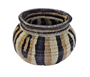 Embera-Wounaan Woven Basket - Panama - Handwoven with Palm Leaves 3.5" - Picture 1 of 6
