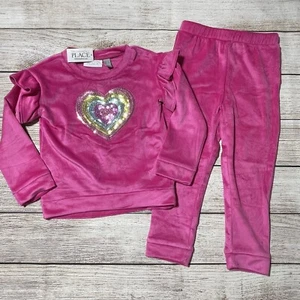 Children’s Place Girls Pink Heart Outfit Size 4T. NWT! Soft 2 Piece Set. - Picture 1 of 10