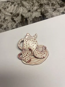 Hand Made Hand Crafted Ceramic Brooch Pin Pink Tea Set Hand Painted - Picture 1 of 12
