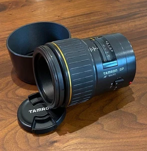 Used Tamron AF SP Di 90mm f2.8 1:1 Macro lens for Pentax AF Hood - Picture 1 of 16