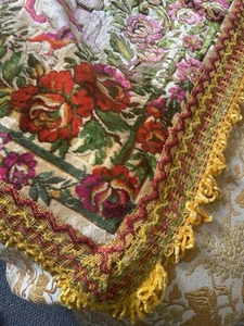 Vintage Velvet Bedspread Romantic Couple Cherubs Fringe Made In Italy. - Picture 1 of 9