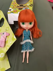 Bambola Basaak capelli rossi personalizzata fatta a mano abito all'uncinetto stile Blythe cambio colore occhi - Foto 1 di 14