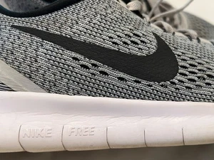 Nike Sneakers Wmn's Taglia 8 Free RN Next Nature Running Grigio con Swoosh Nero - Foto 1 di 14