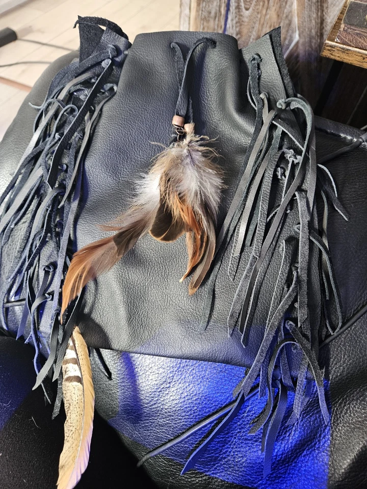 Cartera de cuero, hecha a mano por mi hijo Ashton y yo. CUERO NUEVO. Nuevo Foto 1 de 2