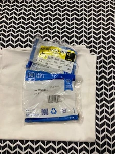 GM 55566811 Knurled Head Bolt/Engine Cylinder Head Bolt lot of 2 - Picture 1 of 4