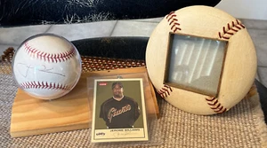 Marco de béisbol y bola firmada JEROME WILLIAMS GIANTS AUTOGRAFIADO - Imagen 1 de 5
