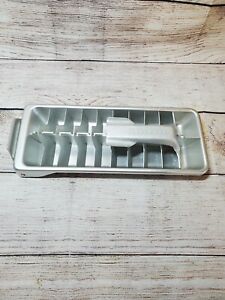 Vintage  FRIGIDAIRE Ice Cube Tray Aluminum  With Lift Handle 20 Cubes Per Tray