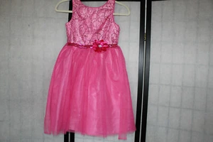EMILY WEST BEAUTIFUL FUCHSIA GIRLS DRESS EMBELLISHED WITH SEQUINS SZ 10 NWT - Picture 1 of 7
