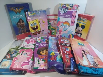 Gran Lote de Tarjetas de San Valentín de Intercambio de Aula de DIBUJOS ANIMADOS  Foto 1 de 4