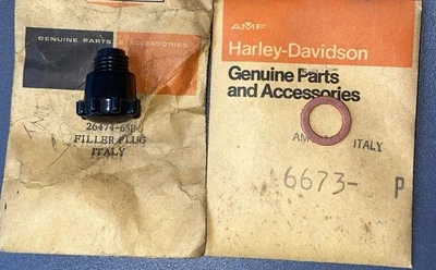 Harley Aermacchi M50 M50S M65 M65S MC65 NOS FILLER PLUG 26474-65P GASKET 6673P - Image 1 of 3