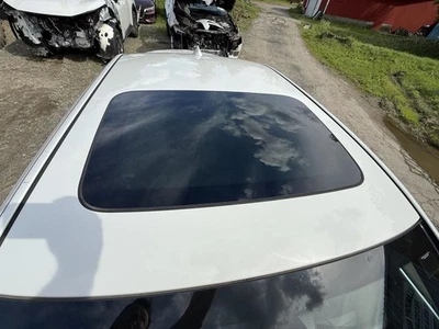 BMW 750i 2009-2015 techo corredizo cristal Foto 1 de 4