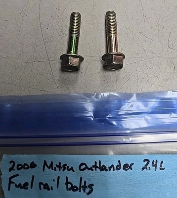 Mitsubishi Outlander 2006 pernos de riel de combustible 2,4 L Foto 1 de 3