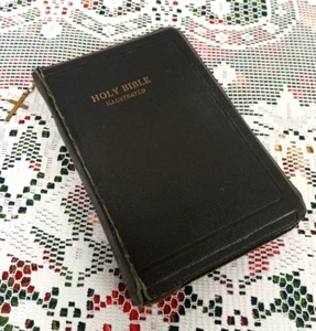 VTG Bible ILLUSTRATED World Publishing Co ZIP COVER Black Leather FAST SHIP - Picture 1 of 24
