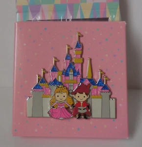 Disney Pin DLR Aurora und Prinz Phillip Castle Fantasyland Cuties Jumbo LE1750 - Bild 1 von 5