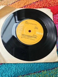 abba - does your mother know RCA Victor New Zealand 103350 - Picture 1 of 2