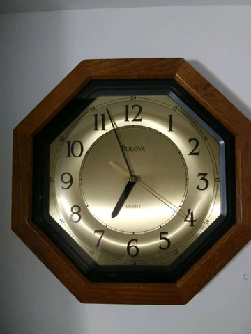 Bulova Quartz Octagonal Wood Finish Wall Clock C4423 T3 SH222 Cover