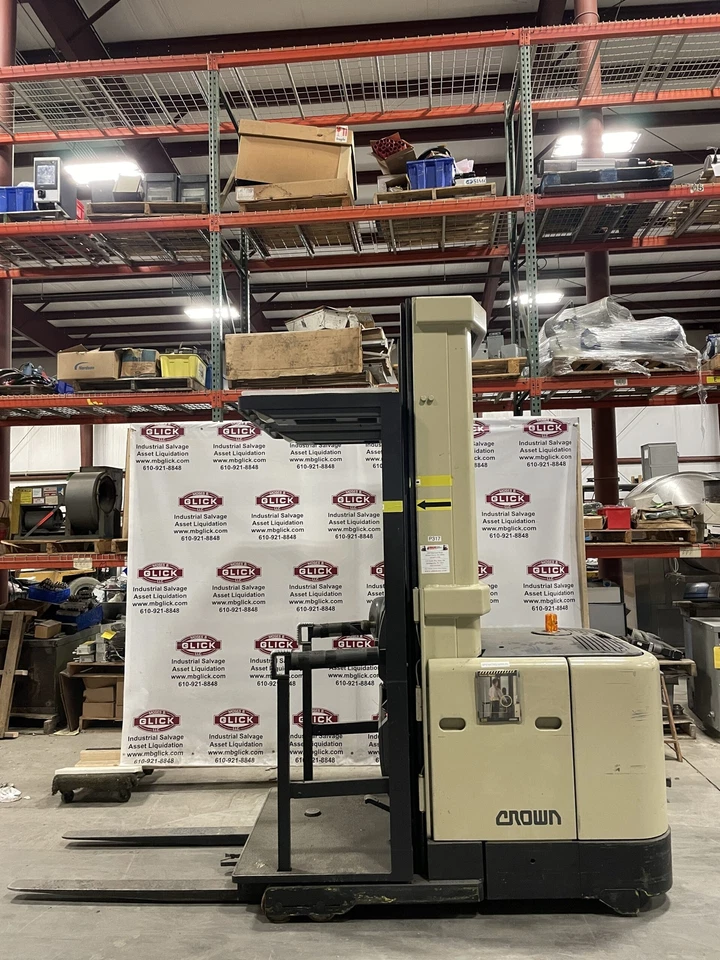 Crown SP3020-30 Order Picker Fork Truck/Forklift 1085AH 24VDC 5373hrs - Image 1 of 4