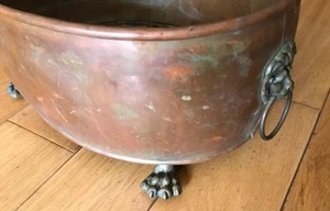 Vintage Copper Planter Pot with brass lion head handles & claw feet 35cm x 28cm - Picture 1 of 17