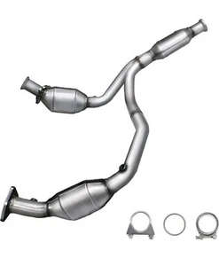 JT Exhaust Catalytic Converter Compatible with Chevrolet Silverado 1500, GMC... - Picture 1 of 5