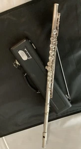 Jemeinhardt 22 SP Flute Elkhart H60327 With Hard Case - Picture 1 of 24