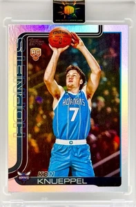 Kon Knueppel RARE SSP RAINBOW HOLO FOIL REFRACTOR INVESTMENT CARD HORNETS - Picture 1 of 1