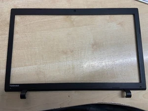 Toshiba Satellite C70D-C C70-C LCD Screen Bezel Surround Cover Trim H000081820 - Afbeelding 1 van 2