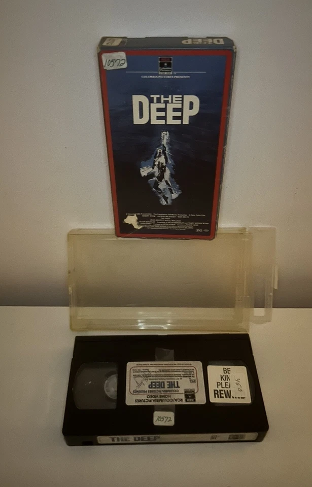 The Deep (EX-RENTAL VHS) RCA Columbia Rare 1983 Print! Nick Nolte W/ Case Foto 1 de 4