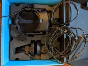 HP Reverb | Virtual Reality Headset - Professional Edition-as parts - Picture 1 of 16