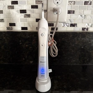 Braun Oral-B Triumph Professional Care 3764 Toothbrush Bluetooth 5 Modes Tested - Imagen 1 de 8