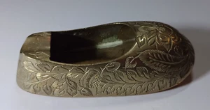 Vintage Etched Brass Shoe Ashtray Cigarette Holder Made in India - Picture 1 of 7