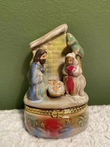 Nativity Scene Manger Jesus Mary Joseph  Trinket Box Porcelain  4"  - Picture 1 of 4