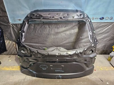 Mazda CX-9 CX9 2016 2017 2018 2019 2020 puerta trasera puerta trasera OEM usada Foto 1 de 4