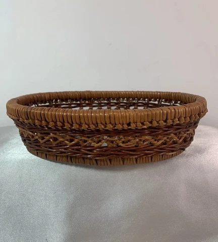 Vintage Lillian Vernon ~ Brown Wicker Woven Oval Shape Nesting Basket Home Decor Cover