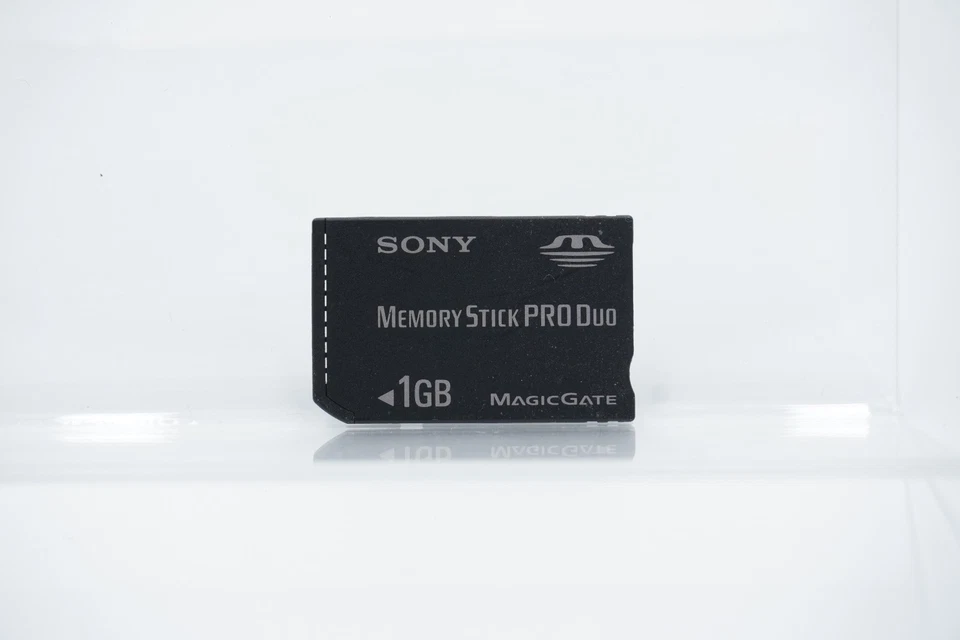 OFFICIAL OEM Sony 2GB Memory Stick Pro Duo Magic Gate Memory Card - Image 1 of 1