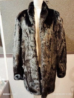 Abrigo de piel de visón Saga longitud media negro piel de visón real usado -de Japón Foto 1 de 4