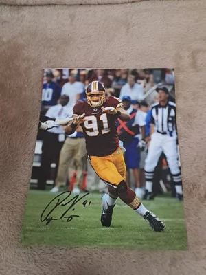 Foto autografada 8x10 Washington Redskins Ryan Kerrigan - Imagem 1 de 4