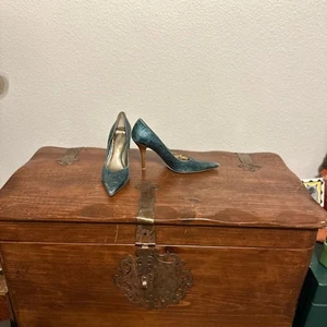 Vintage 1990’s Nine West Green Metallic Leather Pointed Heels size 8.5 - Bild 1 von 6
