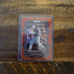 2023 Panini Select Prizm Red Larry Walker #4
