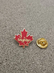 Pin's Pins Pin Enamel 35 Alcool Spiritieu Canada "SEAGRAM'S" - Imagen 1 de 2