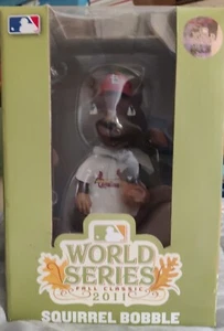 Cardinals Mascot 2011 Serie Mundial Bobblehead Rally Ardilla MLB Foco Muy Raro - Imagen 1 de 6