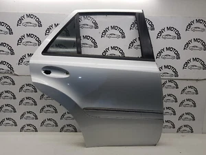 2006 MERCEDES ML320 MK2 W164 SUV REAR RIGHT DRIVER SIDE DOOR IN SILVER C775 - Picture 1 of 14
