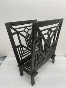 Vintage Frank Lloyd Wright Lake Geneva Hotel Design Magazine Rack Cast Metal - Picture 1 of 5