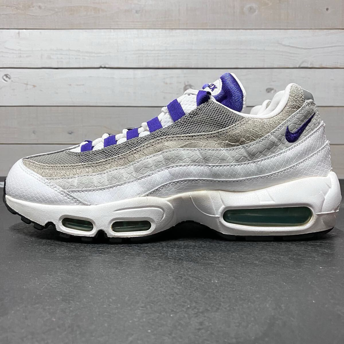 Nike Air Max 95 LV8 Grape for Sale | Authenticity Guaranteed | eBay